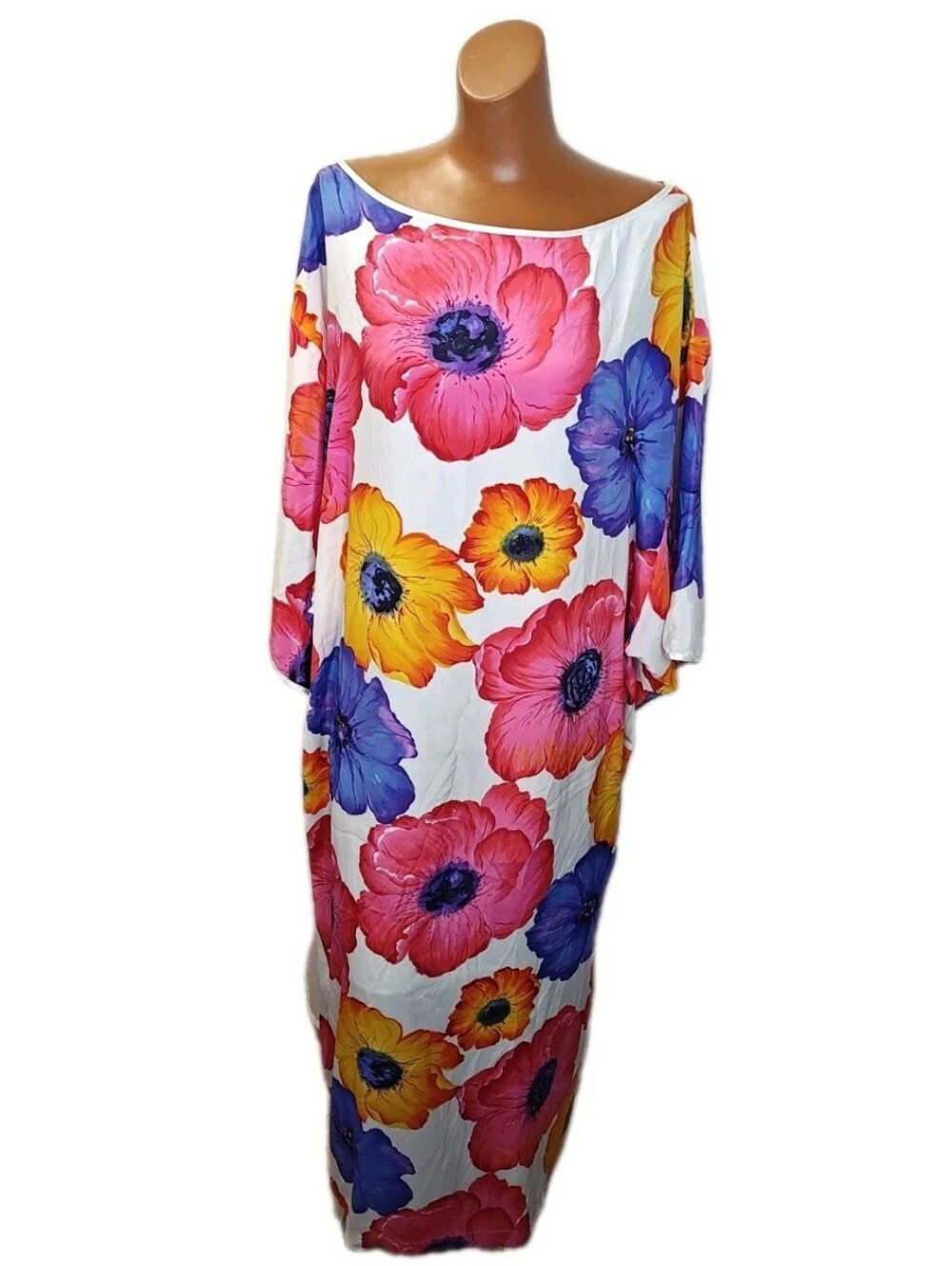 Vintage Natori Mrs Roper Kimono Lounger Craftan Maxi Dress White Vibrant Floral